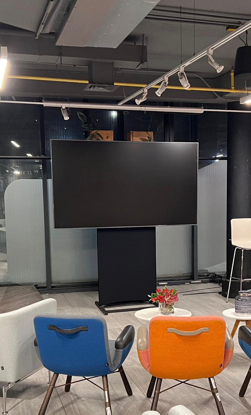 Arriendo de pantalla tv, monitores de 32 pulgadas a 86